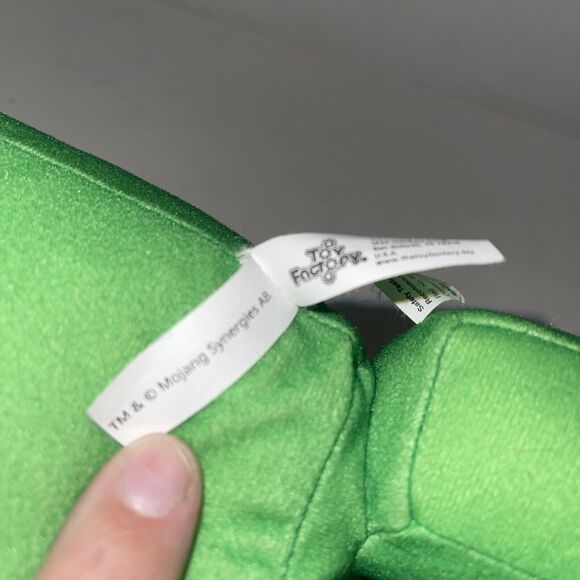 Minecraft Green Creeper Plush Toy-Toy Factory Stuffed 13” - Picture 9 of 9